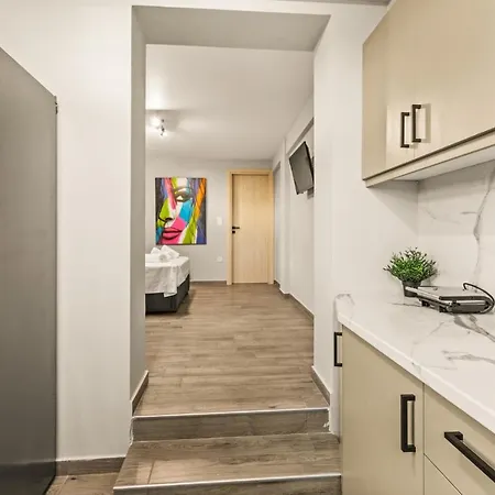 Petra Apartment *
